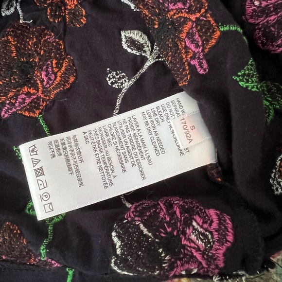 NWOT Anthropologie Kellen Embroidered Floral Tank Top Size Small - Picture 9 of 10